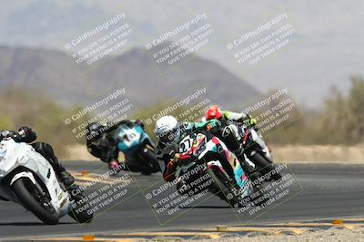 media/Apr-20-2025-CVMA (Sun) [[39090e8767]]/Race 11-500-350 Supersport (Holeshot)/